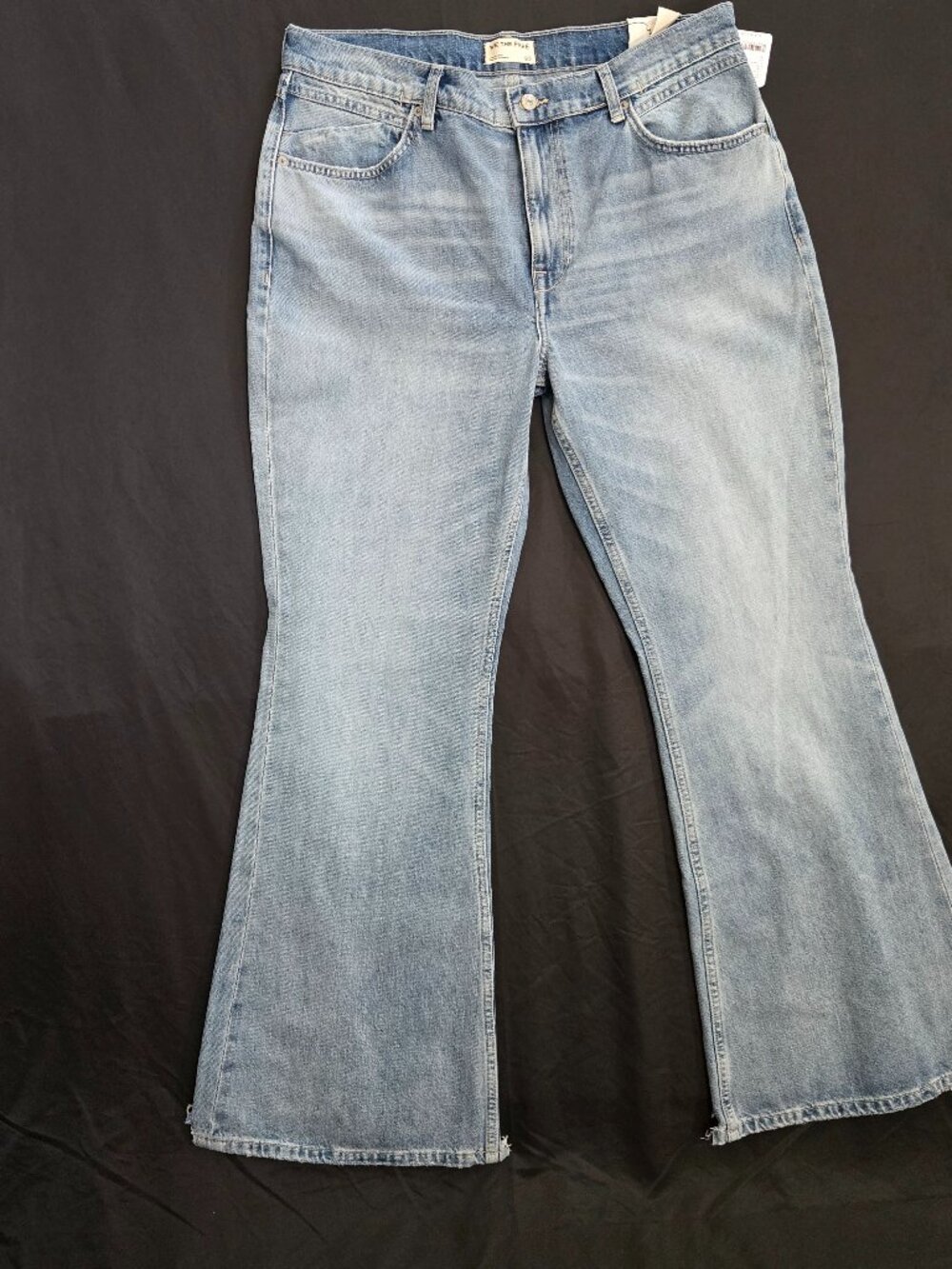 We The Free West Coast Relaxed Flare Jeans | Size 33 | Light Wash | NWT